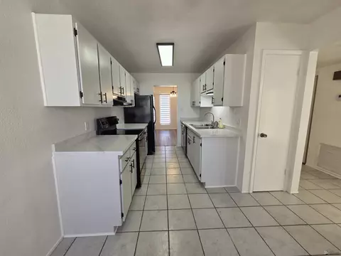 Kitchen - 1407 E Pebble Beach Dr, Yuma, AZ 85365 photo 1 of 2