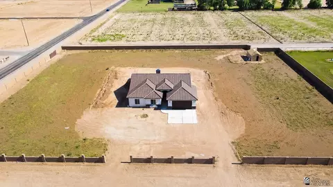 2131 W Meredith Ln, Somerton, AZ 85350