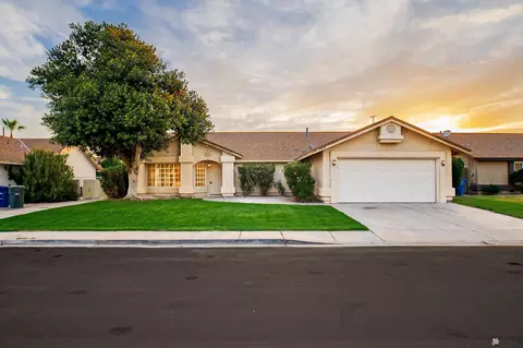 1514 S 36 Dr, Yuma, AZ 85364