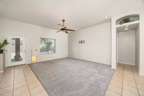 Living - 10334 E 38 Ln, Yuma, AZ 85365 photo 3 of 5