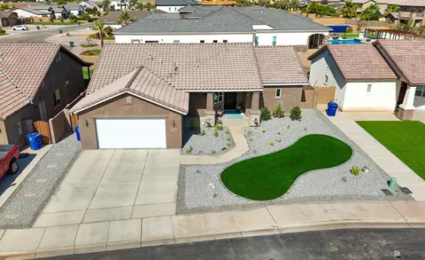 3956 S 34 Dr, Yuma, AZ 85365