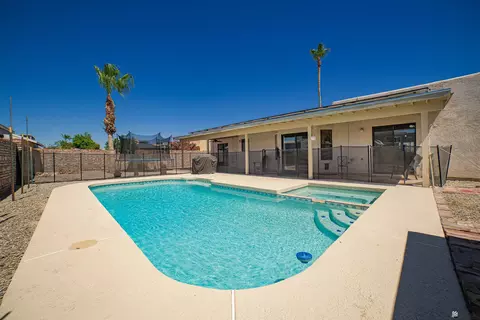 Exterior - 13471 E 45 St, Yuma, AZ 85367 photo 2 of 10