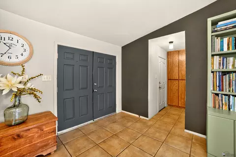 Entry Way - 13471 E 45 St, Yuma, AZ 85367 photo 2 of 2