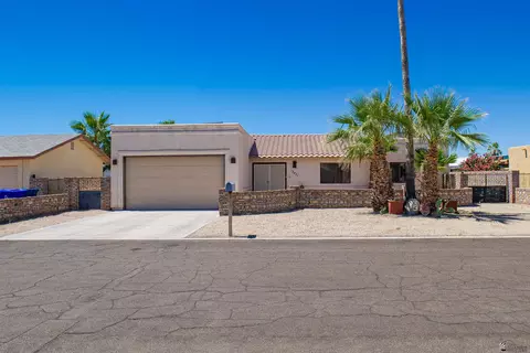 Exterior - 13471 E 45 St, Yuma, AZ 85367 photo 3 of 10