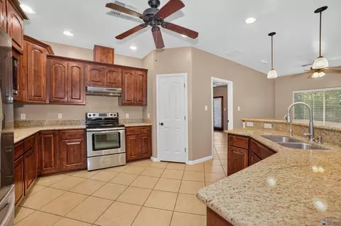 10320 E 37 Pl, Yuma, AZ 85365 photo 4