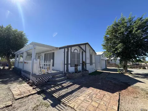 12273 E 36 Pl, Yuma, AZ 85367