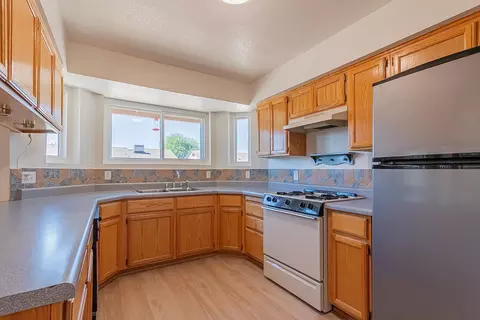 Kitchen - 7181 E 24 Ln, Yuma, AZ 85365 photo 1 of 2