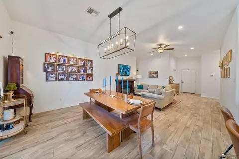 Dining - 11604 E 33 Ln, Yuma, AZ 85367 photo 1 of 4