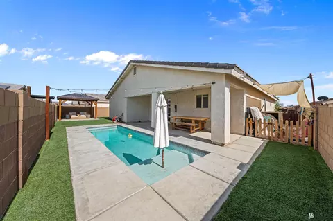 Exterior - 11604 E 33 Ln, Yuma, AZ 85367 photo 4 of 5