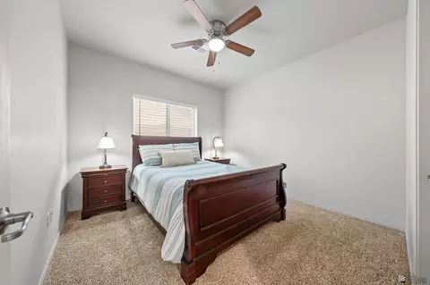 Bedroom - 7922 E 38 Pl, Yuma, AZ 85365 photo 4 of 8