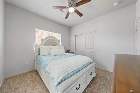 Bedroom - 7922 E 38 Pl, Yuma, AZ 85365 photo 6 of 8