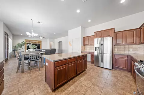 Kitchen - 7922 E 38 Pl, Yuma, AZ 85365 photo 1 of 5