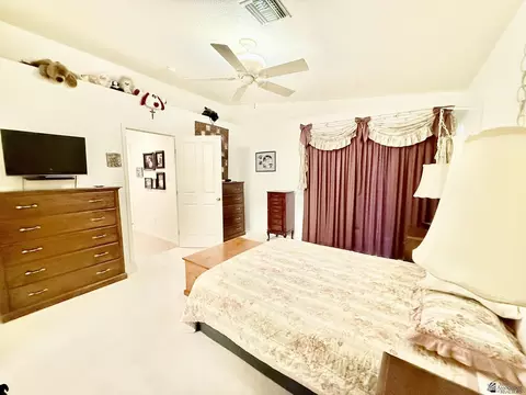 Bedroom - 11653 E 26 St, Yuma, AZ 85367 photo 2 of 5