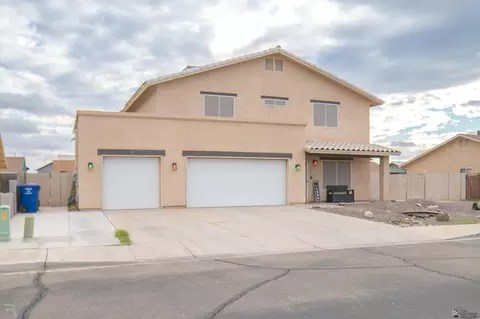 Exterior - 6273 E 40 Pl, Yuma, AZ 85365 photo 3 of 9