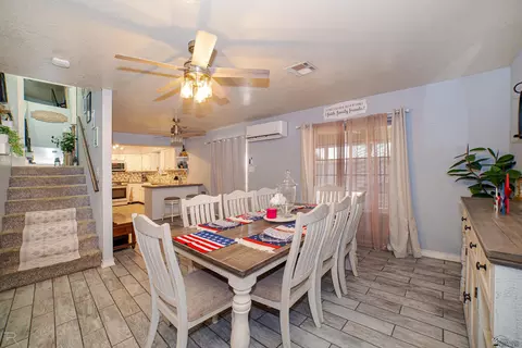 Dining - 6273 E 40 Pl, Yuma, AZ 85365 photo 2 of 3