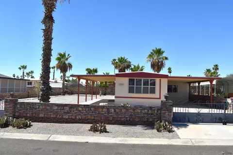 13503 E 42 Dr, Yuma, AZ 85367 photo 2