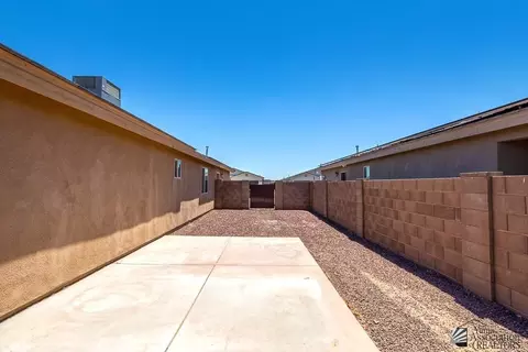 Exterior - 11522 E 33 Ln, Yuma, AZ 85367 photo 9 of 11