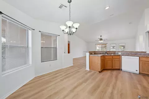 10244 E 38 St, Yuma, AZ 85365 photo 8