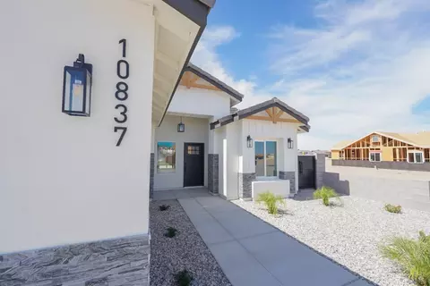 10837 E 46 Pl, Yuma, AZ 85367 photo 3
