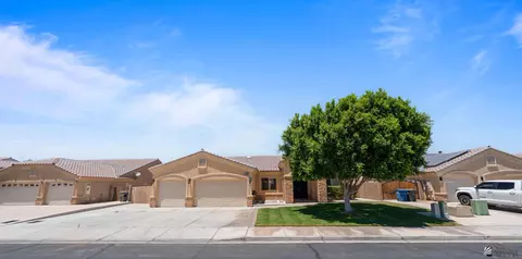 Exterior - 5914 E 39 Pl, Yuma, AZ 85365 photo 1 of 5