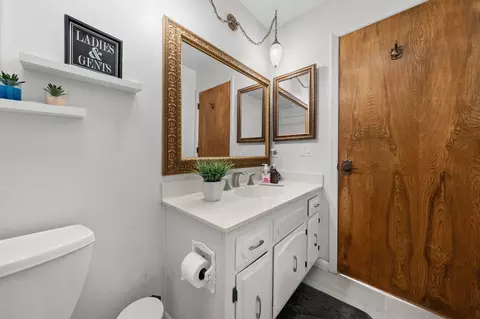 Bath - 529 E 26 St, Yuma, AZ 85364 photo 4 of 4