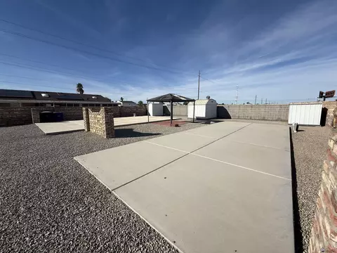 9532 E 33 St, Yuma, AZ 85365 photo 5