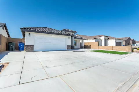 Exterior - 7913 E 34 Pl, Yuma, AZ 85365 photo 7 of 7