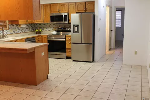 Kitchen - 9676 E 33 Ln, Yuma, AZ 85365 photo 1 of 3