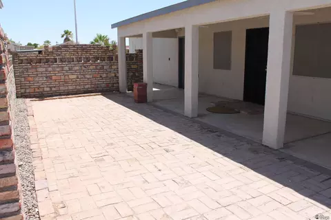 Exterior - 9676 E 33 Ln, Yuma, AZ 85365 photo 4 of 7