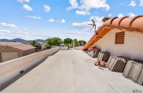 Exterior - 13381 E 40 Dr, Yuma, AZ 85367 photo 10 of 14