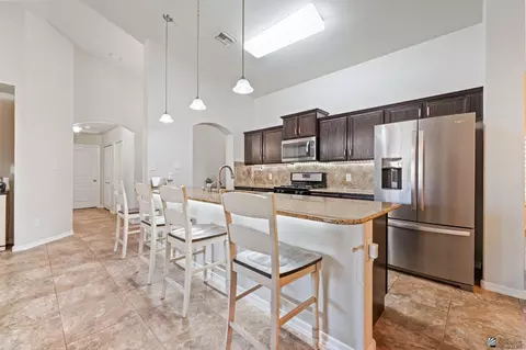 Kitchen - 11514 E 35 Pl, Yuma, AZ 85367 photo 1 of 5