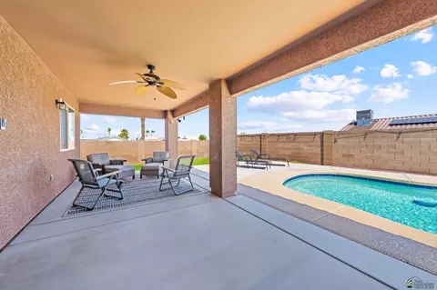 Exterior - 11514 E 35 Pl, Yuma, AZ 85367 photo 6 of 7