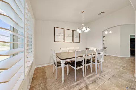 Dining - 11514 E 35 Pl, Yuma, AZ 85367 photo 3 of 3