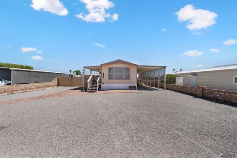 13813 W 47 Ln, Yuma, AZ 85367 photo 2