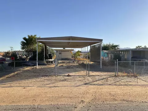 28717 S Pacific Ave, Wellton, AZ 85356
