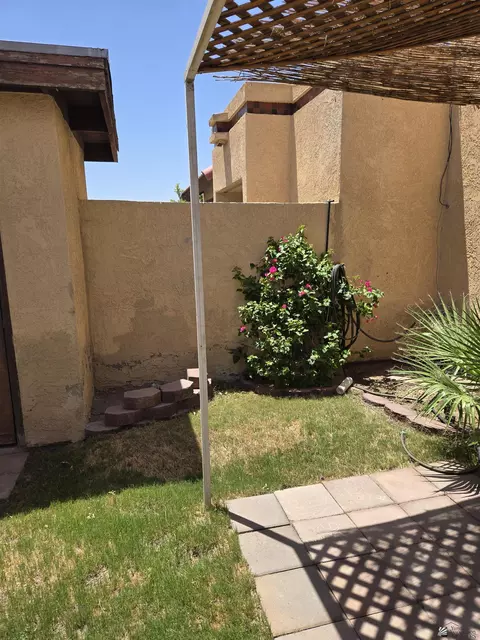 651 E 24 St, Yuma, AZ 85365 photo 5
