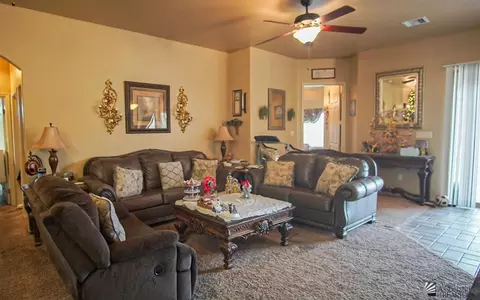 Living - 14646 E 49 Dr, Yuma, AZ 85367 photo 2 of 3
