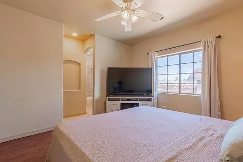 Bedroom - 10112 E 36 St, Yuma, AZ 85365 photo 3 of 5