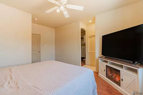 Bedroom - 10112 E 36 St, Yuma, AZ 85365 photo 2 of 5