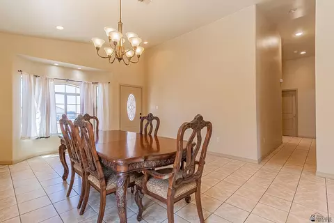 Dining - 10112 E 36 St, Yuma, AZ 85365 photo 4 of 4