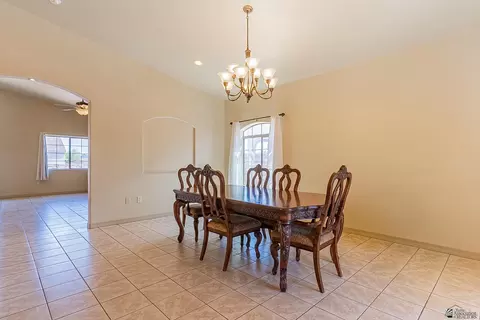 Dining - 10112 E 36 St, Yuma, AZ 85365 photo 3 of 4