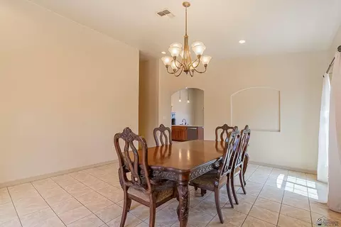 Dining - 10112 E 36 St, Yuma, AZ 85365 photo 2 of 4