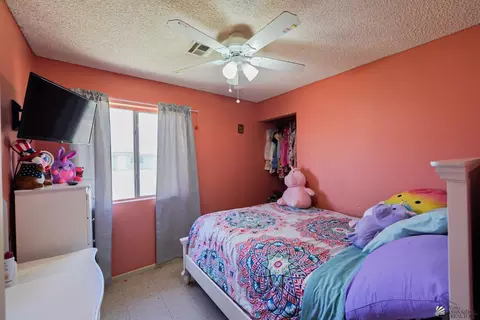Bedroom - 8559 E 38 Ln, Yuma, AZ 85365 photo 1 of 3