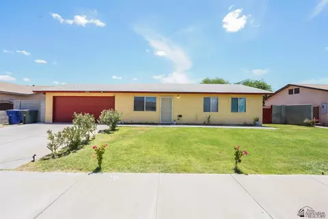 Exterior - 8559 E 38 Ln, Yuma, AZ 85365 photo 1 of 9