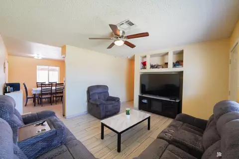 Living - 8559 E 38 Ln, Yuma, AZ 85365 photo 1 of 1