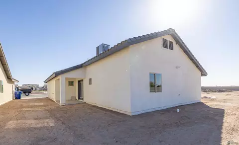 Exterior - 10820 E 45 St, Yuma, AZ 85367 photo 3 of 3
