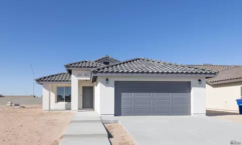 Exterior - 10820 E 45 St, Yuma, AZ 85367 photo 2 of 3
