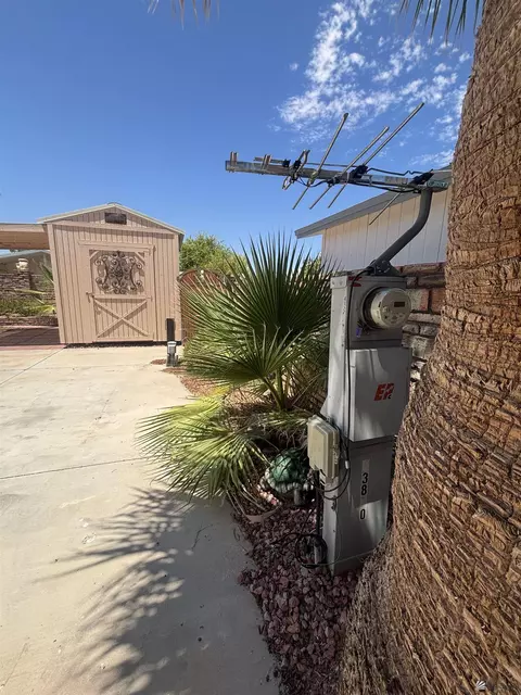 Exterior - 13870 E 49 Ln, Yuma, AZ 85367 photo 9 of 16
