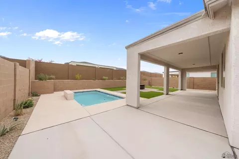 Exterior - 7631 E 35 Pl, Yuma, AZ 85367 photo 10 of 11