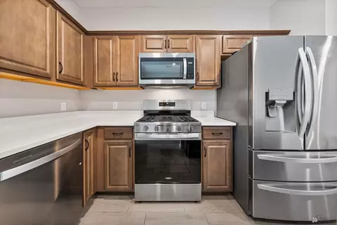 Kitchen - 7631 E 35 Pl, Yuma, AZ 85367 photo 1 of 4